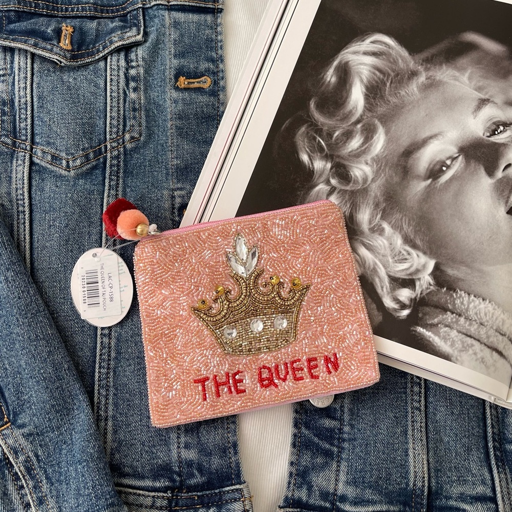 The Queen Coin Pouch Seed Bead Coin Pouch pink Beaded women’s wallet  Cardholder